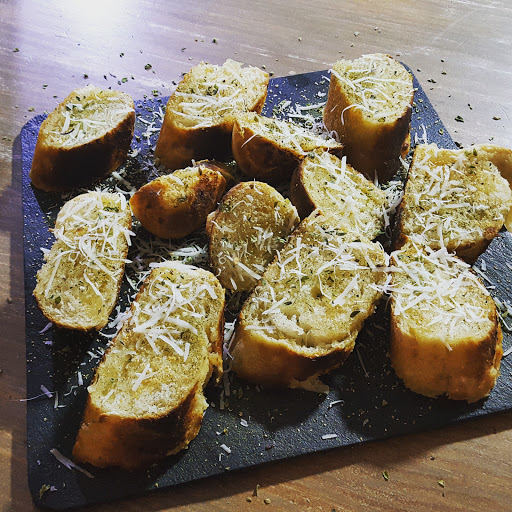 Pizzeria Pizzaiolo's Coffee - Horno de Leña - Thumbnail
