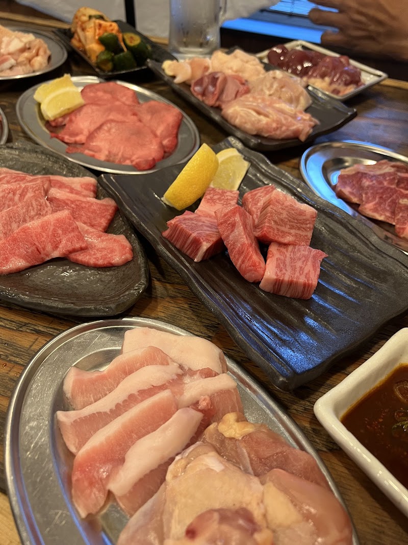 炭焼和牛 七福 焼肉 ホルモン 阿波座 京町堀