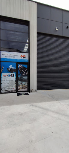 Australian Diving Instruction Geelong | PADI 5 Star IDC Centre (Ring for gate access)