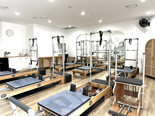 Pointe Pilates Studio - Thumbnail