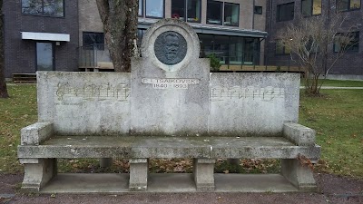 Photos of T&scaron;aikovski Pink