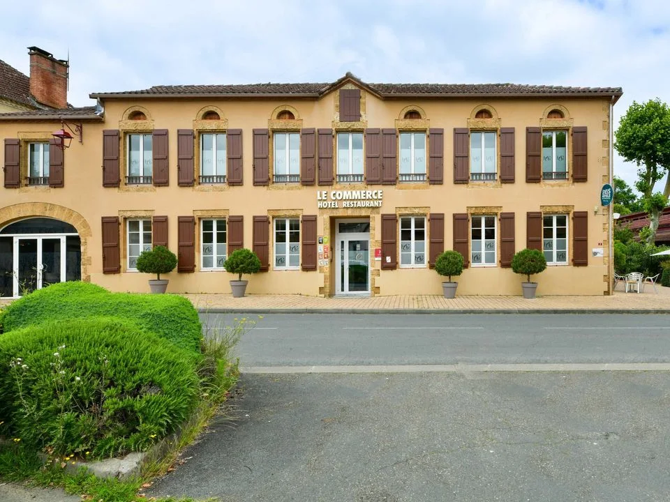 Logis Hôtel du Commerce
