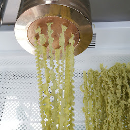 Photo n°18 de Pizza à emporter Benellina à Plougoumelen (Pizzas à emporter)