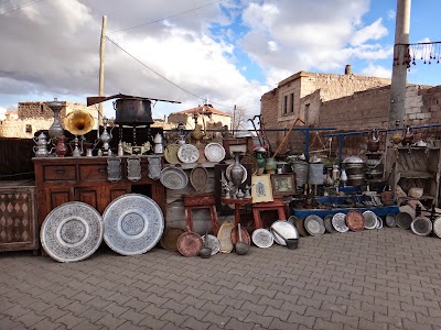 Photos of Derinkuyu Underground City