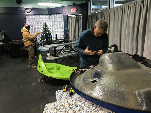 Ice Bumper Cars International - Thumbnail