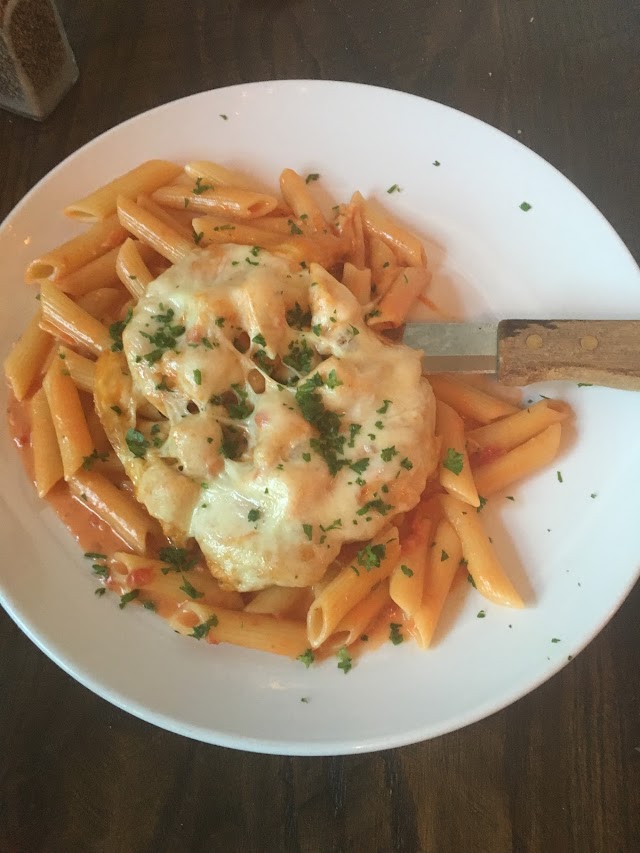 Angelo's Fairmount Tavern