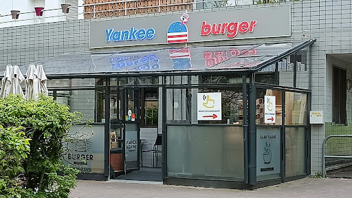 Photo 5 - GRUB - Burger & wok