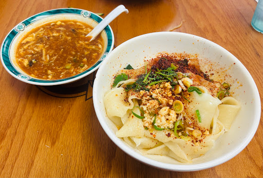 Uncle Lee's Cafe - Visual