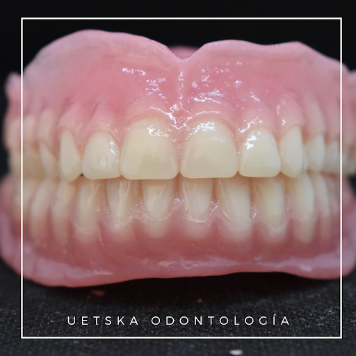 Uetska Odontología - Thumbnail