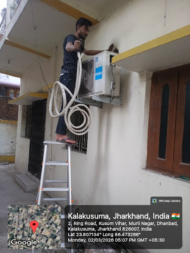 Kal humlog ne Kusum Vihar, Dhanbad me AC service successfully complete kiya. Customer ke split AC… post image