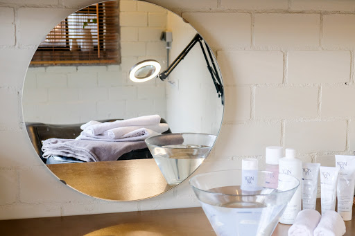 Tiny Skin Salon