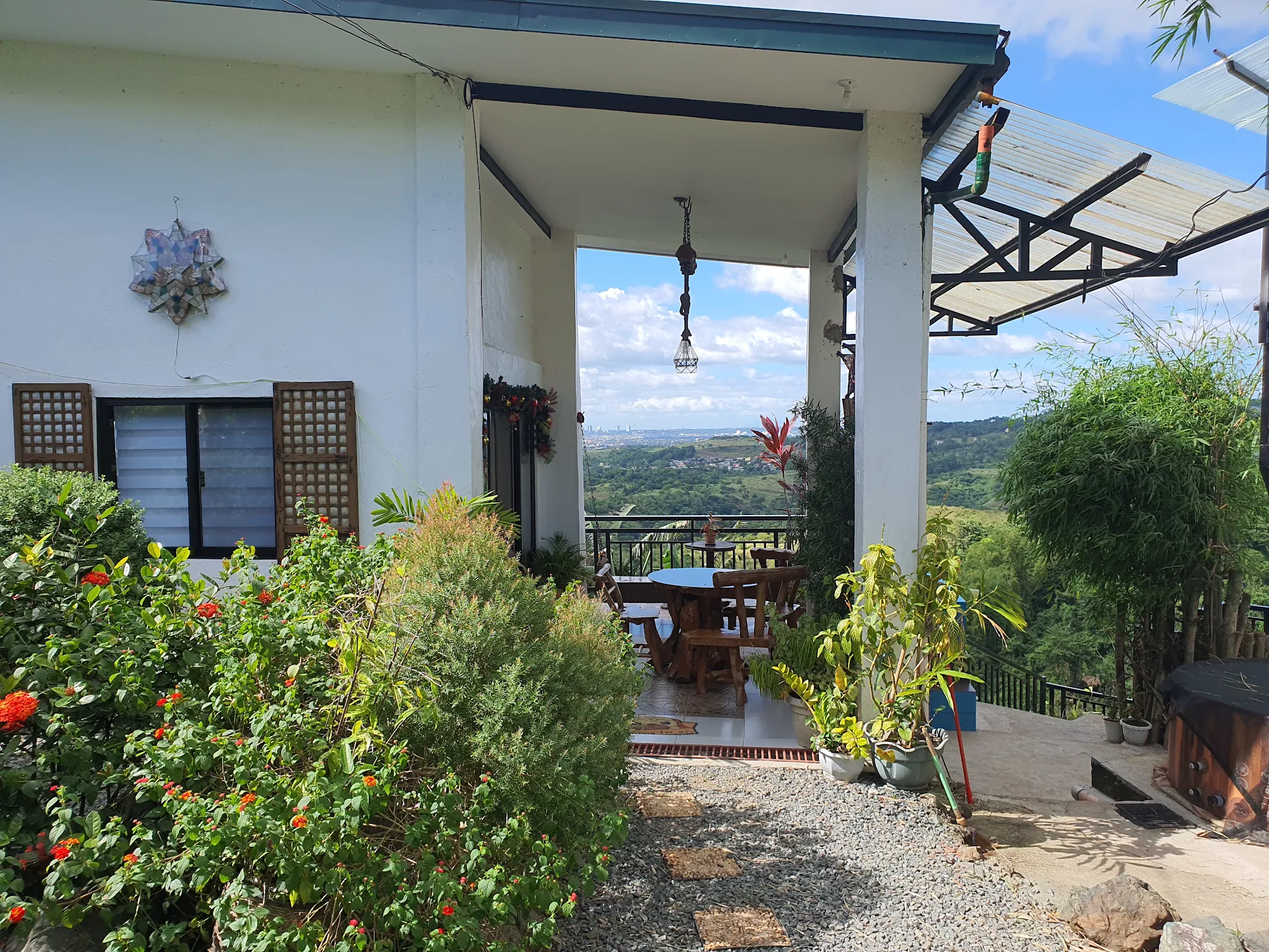 Dicimulacion Staycation House - Lake-City-Mountain View