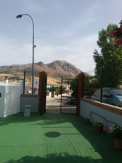 pista-polideportiva-puerto-del-barco