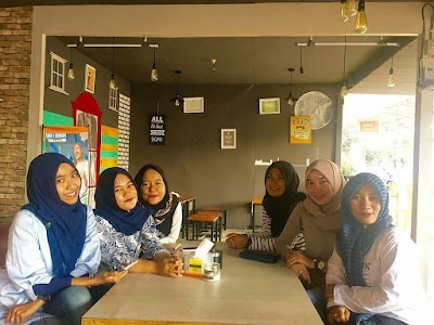 Photos of Warung Menantu