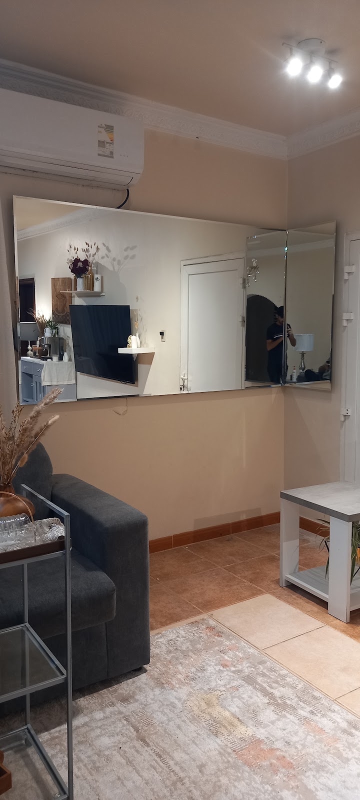 محل نصير الثاني زجاج و مرايات مرايا و براويز - صورة 2