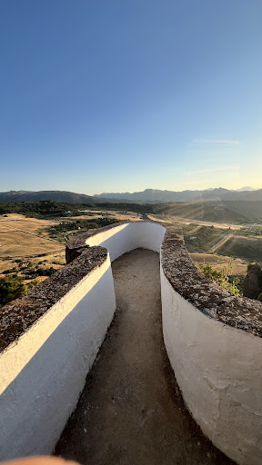 Villa Paz - Visual