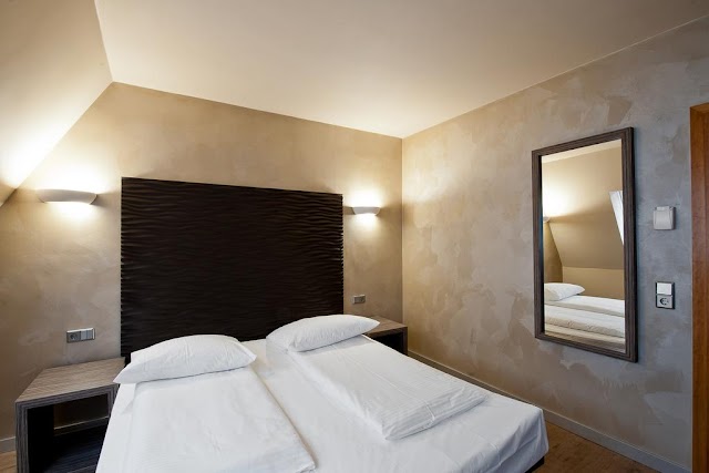Artim Hotel