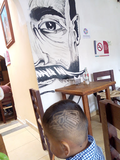 Peluqueria Barbershop La Victoria 735