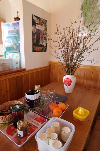 Photo de Gîte des Monneries, Beaujolais vert à Poule-les-Écharmeaux (69870)