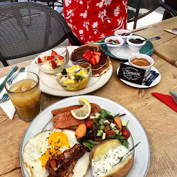 Photo n°82 de Côté Court - Restaurant - Sports Bar - Events à Le Bouscat (Salle de danse)