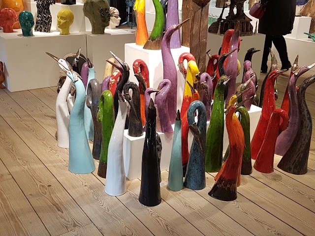 Gustus Shop & Gallery