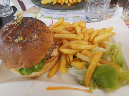 LE PASS' PORT, BAR, BRASSERIE, CREPERIE, GLACIER, COCKTAILS, PETITS DEJEUNER....... - Thumbnail
