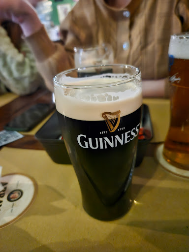 Flannery Pub - Visual