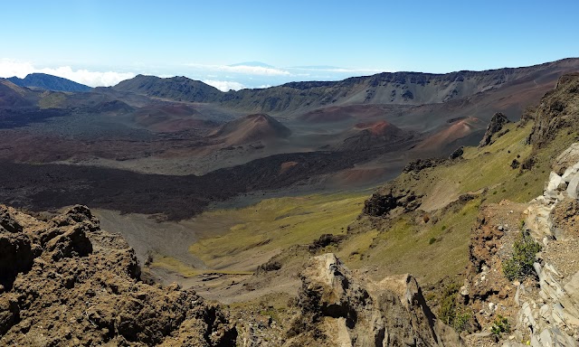Leleiwi Overlook