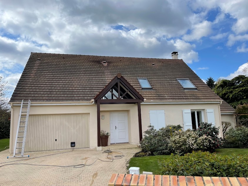 Artisan Desbarres Couvreur Demoussage Traitement Couverture