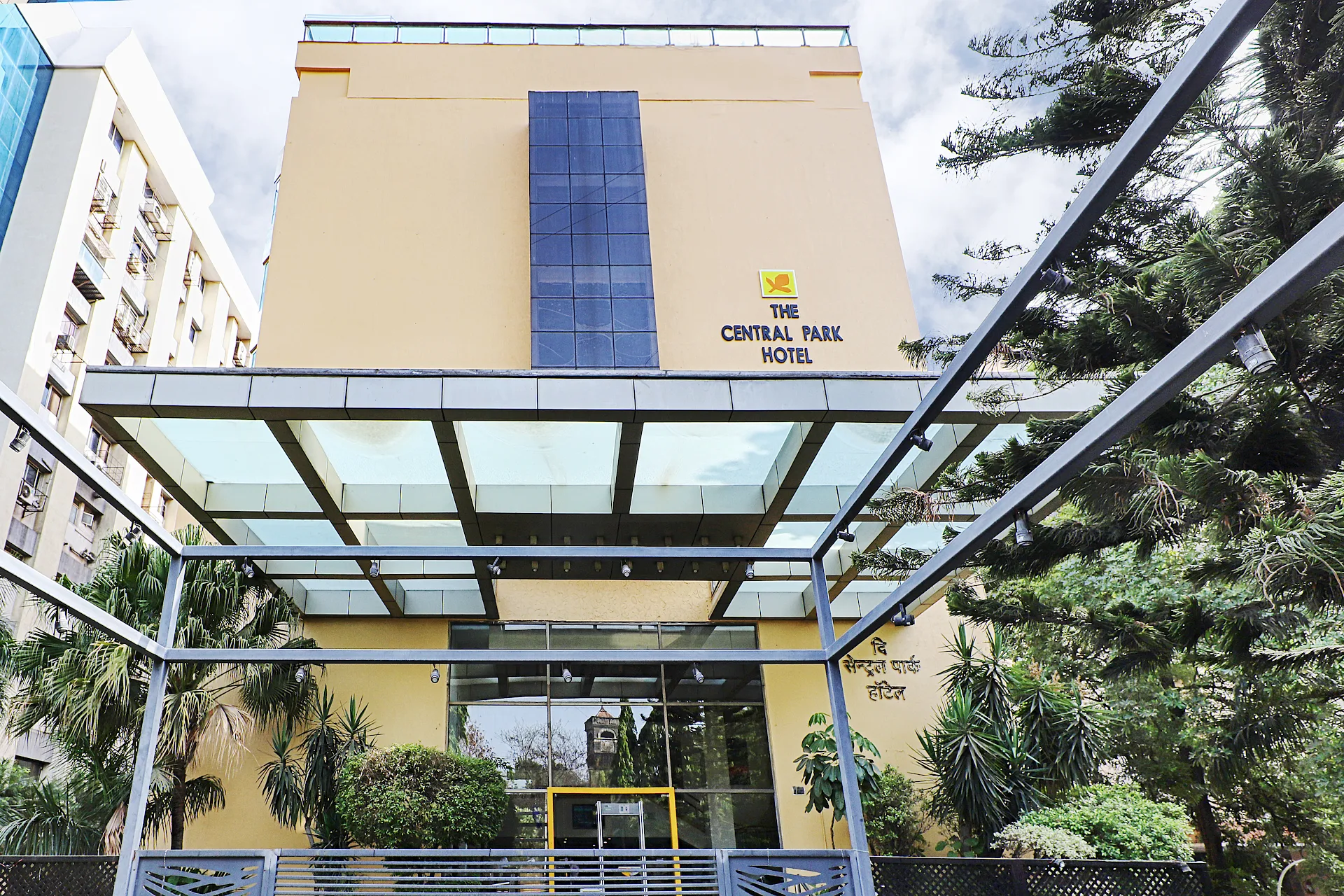 The Central Park Hotel, Pune