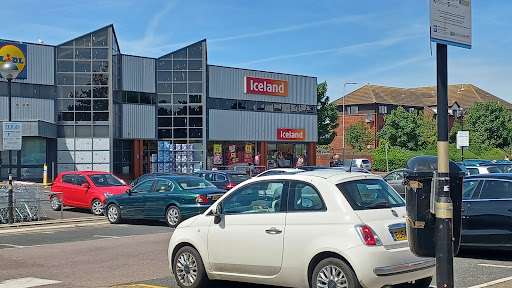 Iceland Supermarket Southend-on-Sea Gallery - United Kingdom