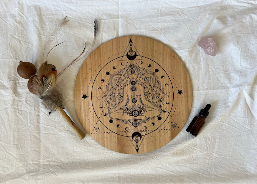 Rhiannon Wihardjo ~ Coaching, Reiki, Flower Essences