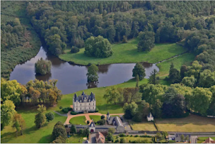 Photo n°22 de Château du Maurier à La Fontaine-Saint-Martin (Chambre d'hôtes)