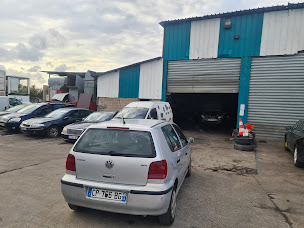 Photo n°6 de BHS AUTO à Bonneuil-en-France (Atelier de mécanique automobile)