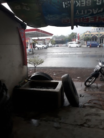 Photos of YOMART WARUNG TANJUNG