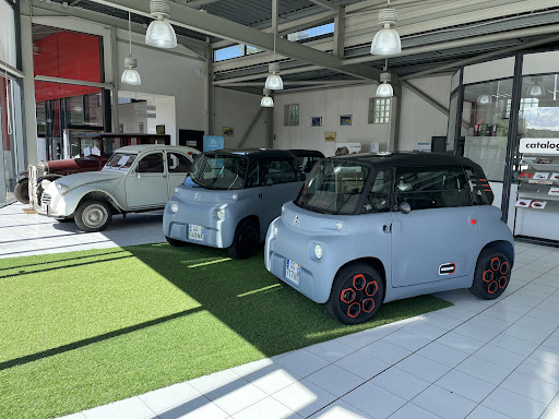 Saga Peugeot Citroën Gournay en Bray - Thumbnail
