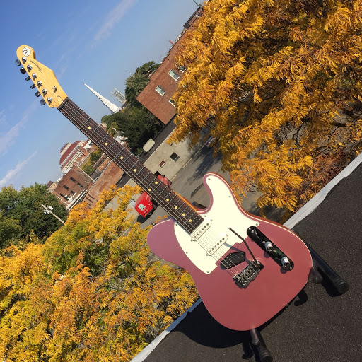 Collar City Guitars - Thumbnail