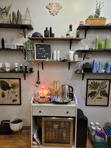 Honey B Salon - Thumbnail