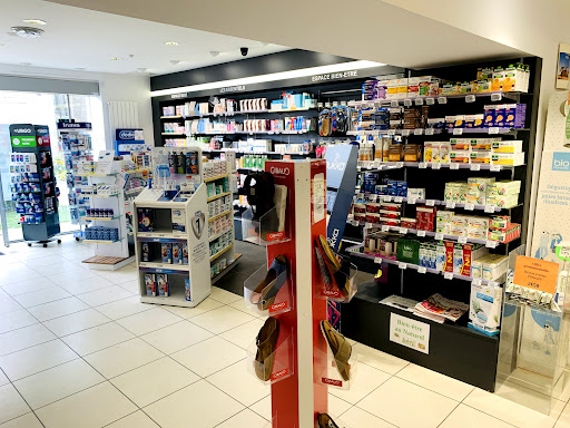 PHARMACIE DU PAYS BLANC