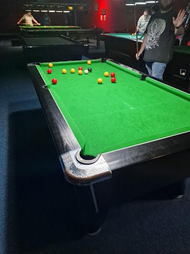 CJ's Bowling - Visual