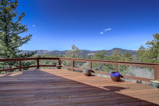 Debi Haning, Realtor | Coldwell Banker Realty/Global Luxury - Thumbnail