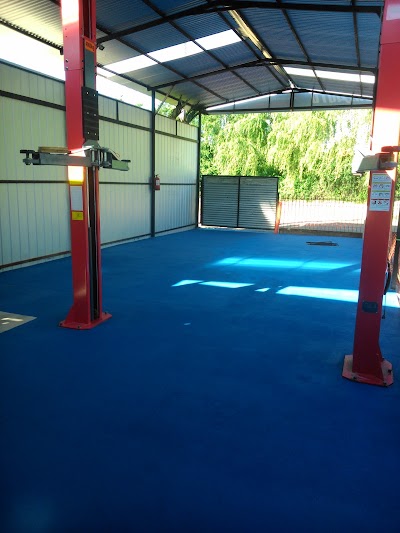 Photos of TECNIAUTO Servicio Mecanico