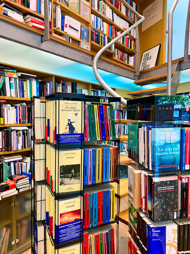 Librería Anónima - Visual
