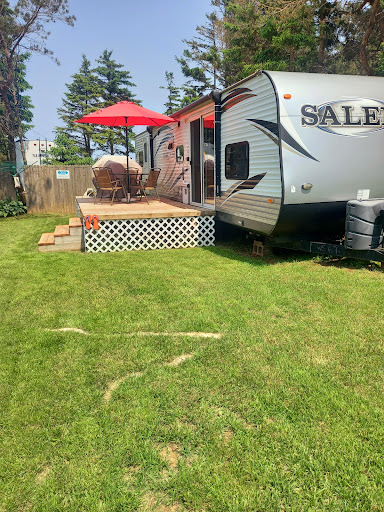 Footprints in the Sand Camper Rentals - Thumbnail