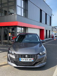 Photo n°9 de LOCAWAY Saint Jean d'Illac à Saint-Jean-d'Illac (Agence de location de voitures)