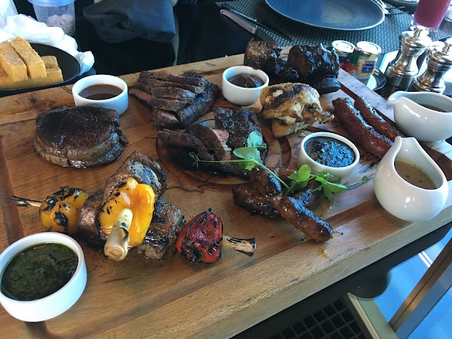 Ray's Grill