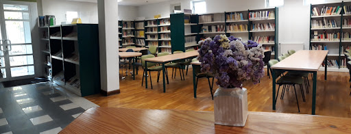 Biblioteca Pública Municipal de Lumbier.