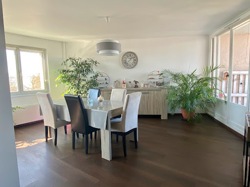 Conseiller Vente Immobilière - Robin BIAGINI IAD France - Thumbnail