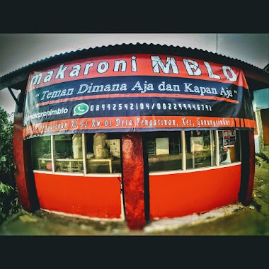 Makaroni MBlO, Author: fathur rahman asbah