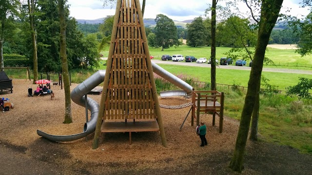 Drumlanrig Castle